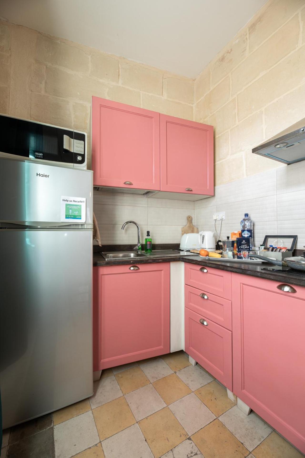 Concetta Studio Apartments By Holihomes Cospicua Eksteriør bilde